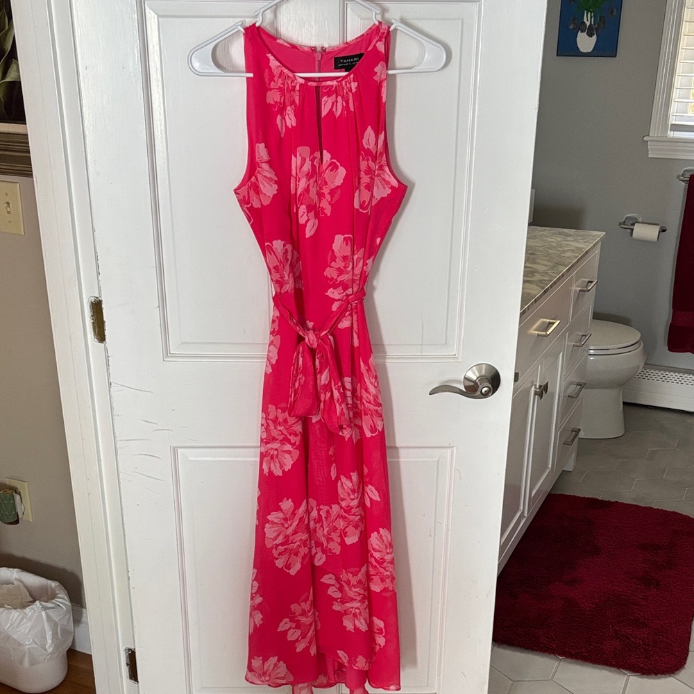 Vibrant Tahari Pink Floral Sleeveless Maxi Dress